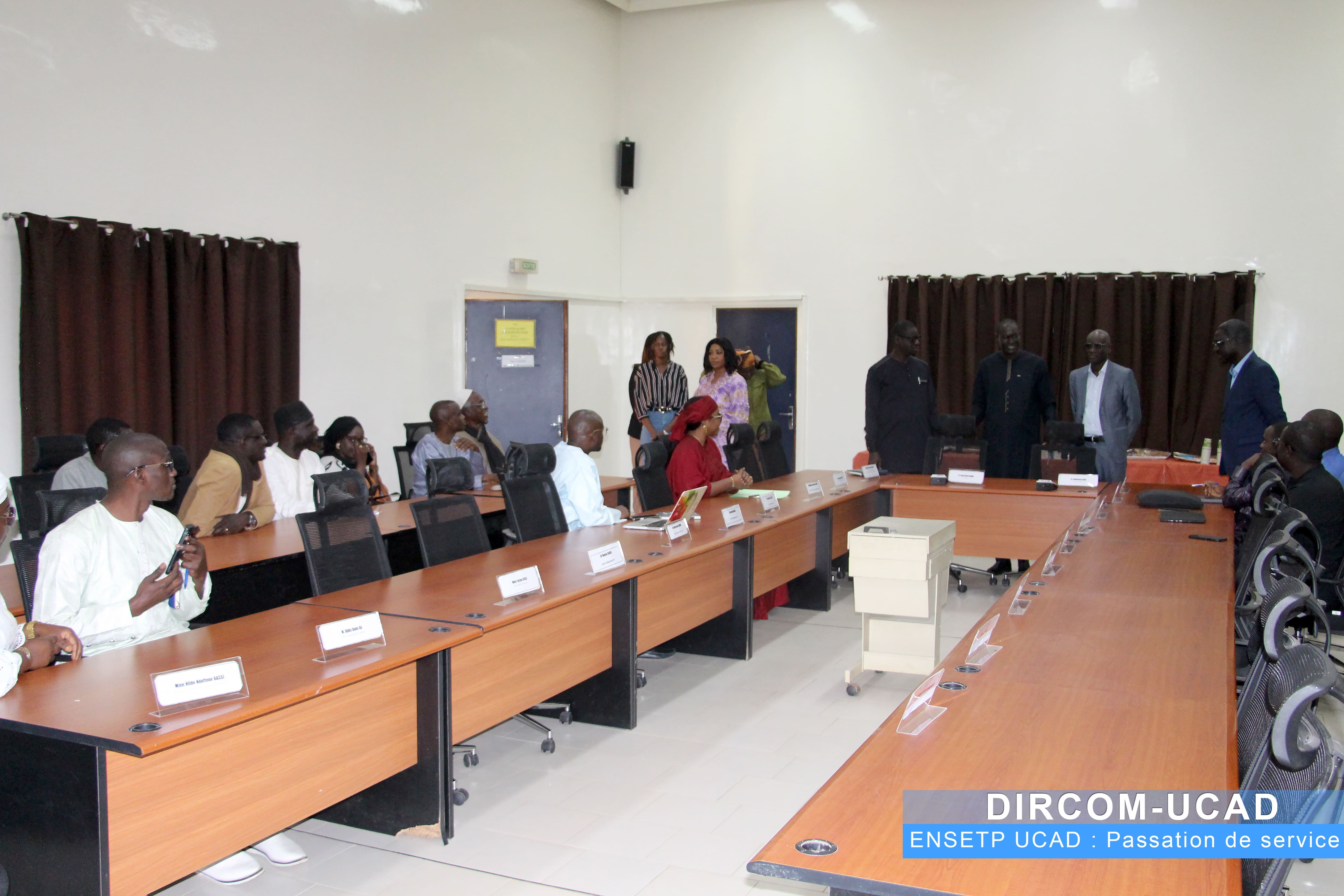 Passation de service à l’ENSETP : Un nouveau souffle pour l’excellence technique.